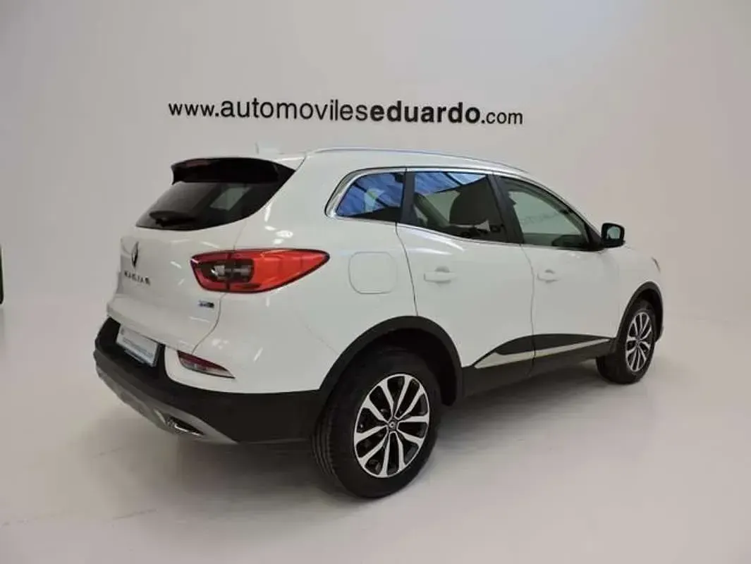 Usado Renault Kadjar Zen 150 CV (110 kW) 2020 Blanco SUV