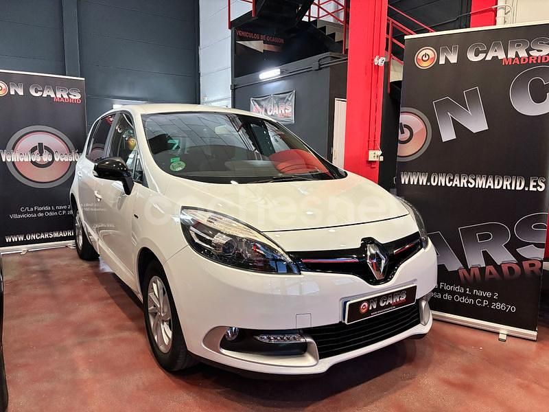 Blanco Usado 2015 Renault Scénic III LIMITED Monovolumen | 9599 € (Precio justo) - Imagen 1/4