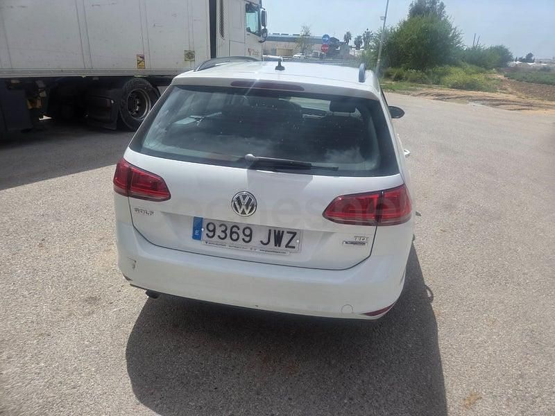 Usado VW Golf VII Advance 115 CV (84 kW) 2017 Blanco Familiar