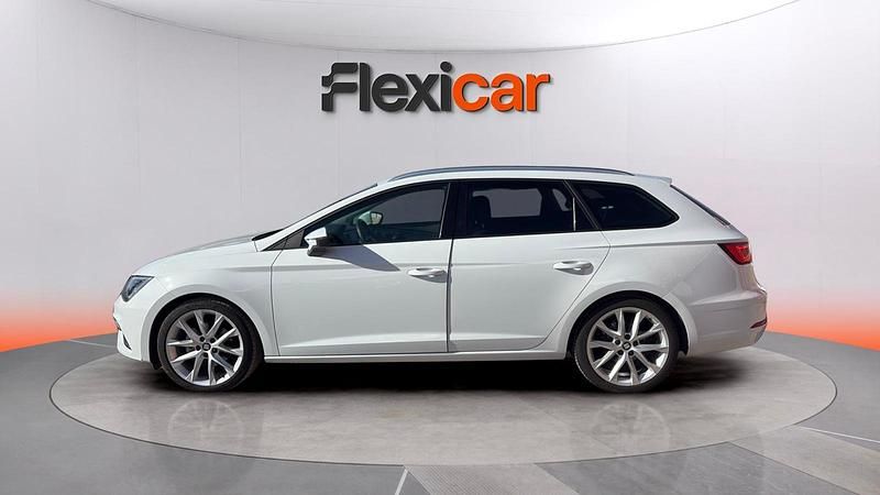 Usado Seat Leon Reference 115 CV (84 kW) 2018 Blanco Berlina