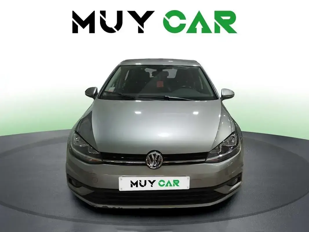 Usado VW Golf VII Edition 110 CV (80 kW) 2018 Gris Utilitario
