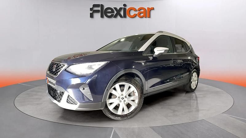 Usado Seat Arona Xperience 110 CV (80 kW) 2022 Negro SUV