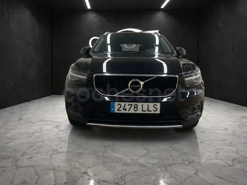 Usado Volvo XC40 163 CV (119 kW) 2021 Negro SUV