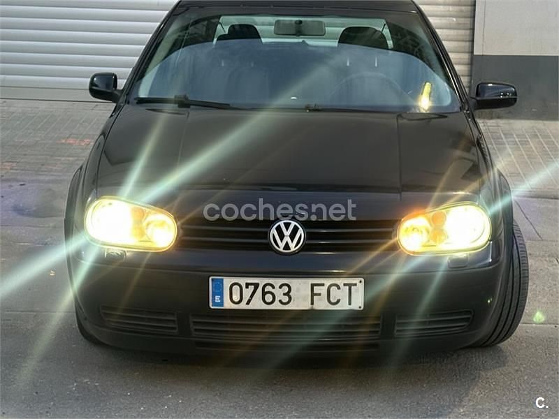 Usado VW Golf IV Advance 130 CV (95 kW) 2003 Azul Berlina