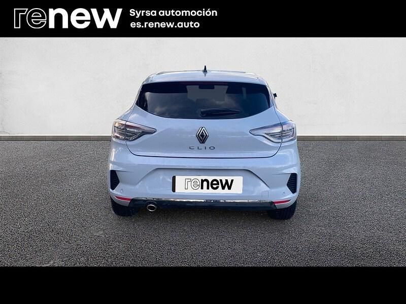 Usado Renault Clio V Techno 100 CV (73 kW) 2025 Gris Berlina