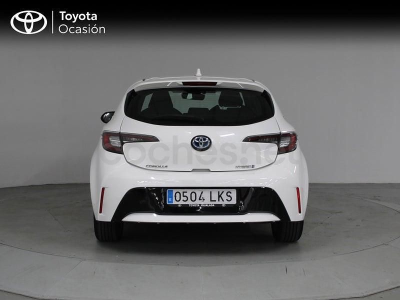 Usado Toyota Corolla Active 122 CV (89 kW) 2020 Blanco Berlina