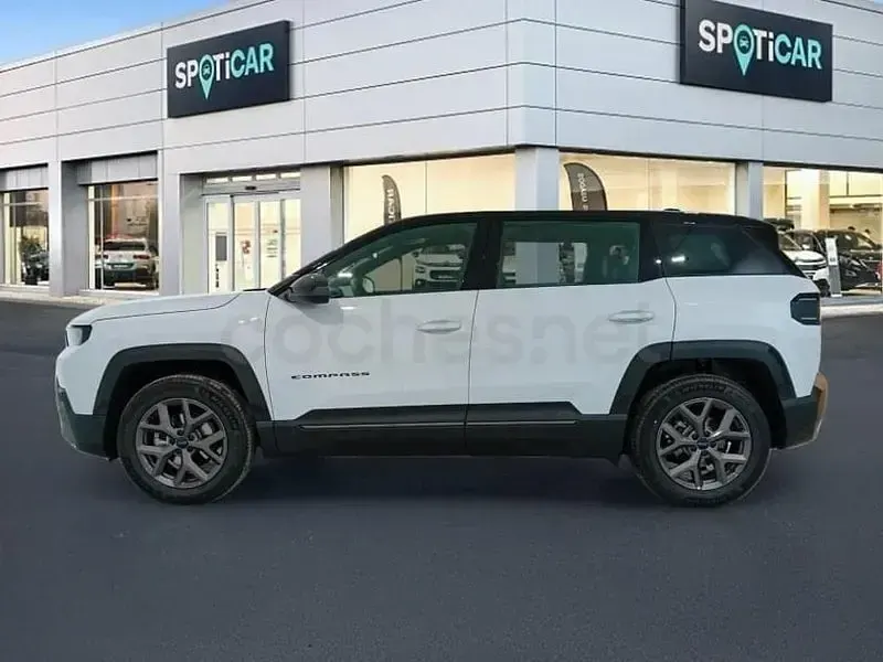 Usado Jeep Compass Altitude 145 CV (106 kW) 2026 Blanco SUV