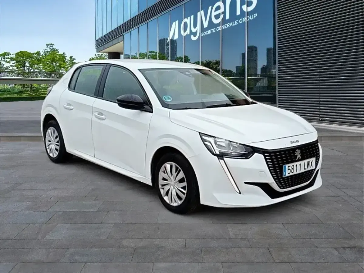 Usado Peugeot 208 Active 101 CV (74 kW) 2022 Blanco Utilitario