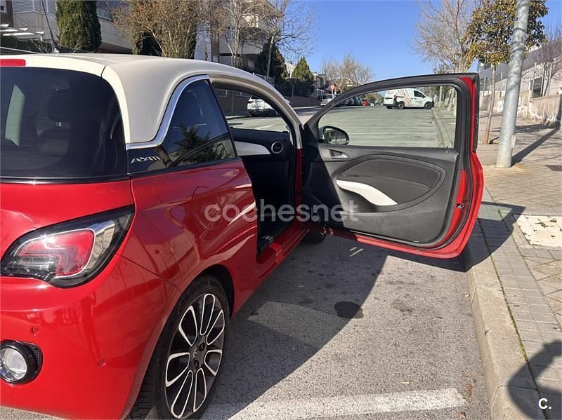 Usado Opel Adam Glam 87 CV (63 kW) 2015 Rojo Utilitario