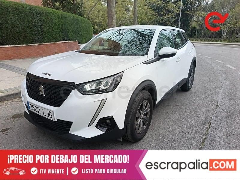 Usado Peugeot 2008 Active 100 CV (73 kW) 2020 Blanco SUV