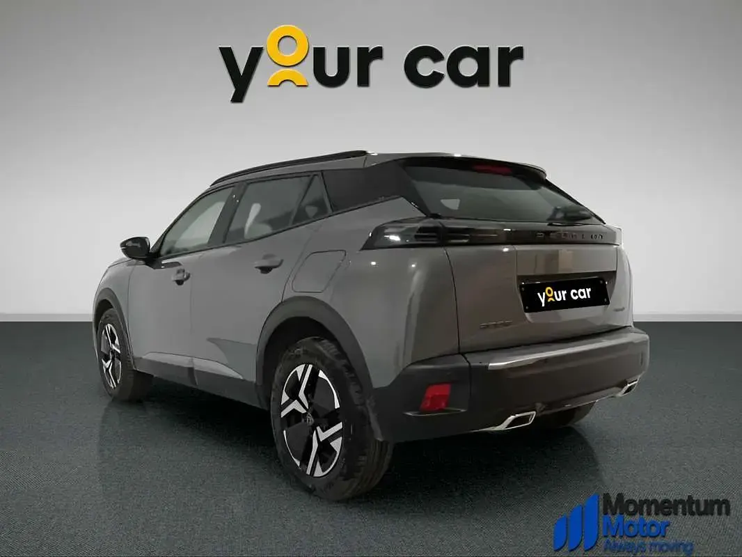 Usado Peugeot 2008 Allure 136 CV (100 kW) 2025 Gris SUV