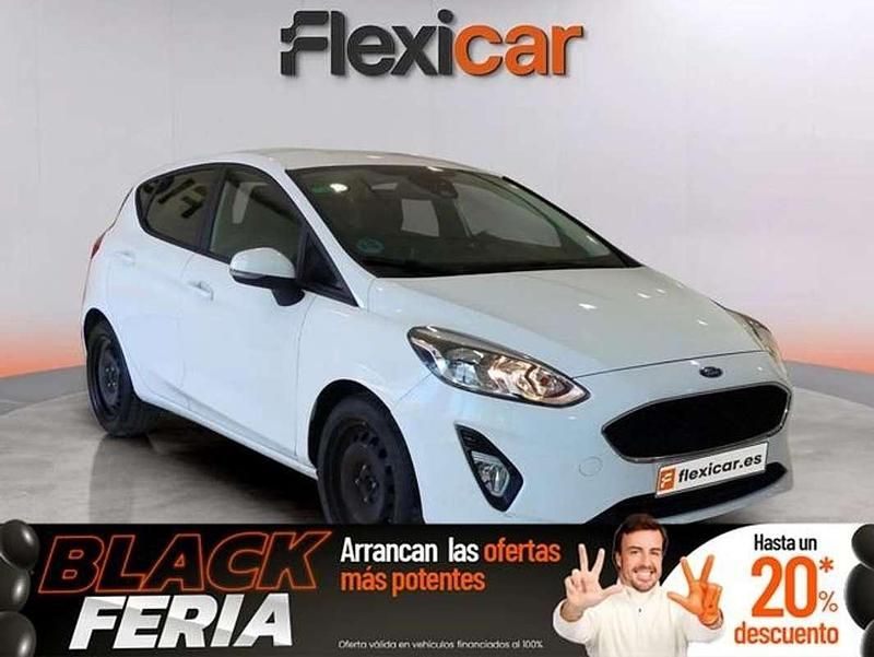 Blanco Usado 2019 Ford Fiesta Active Utilitario | 9990 € (Buen precio) - Imagen 1/4