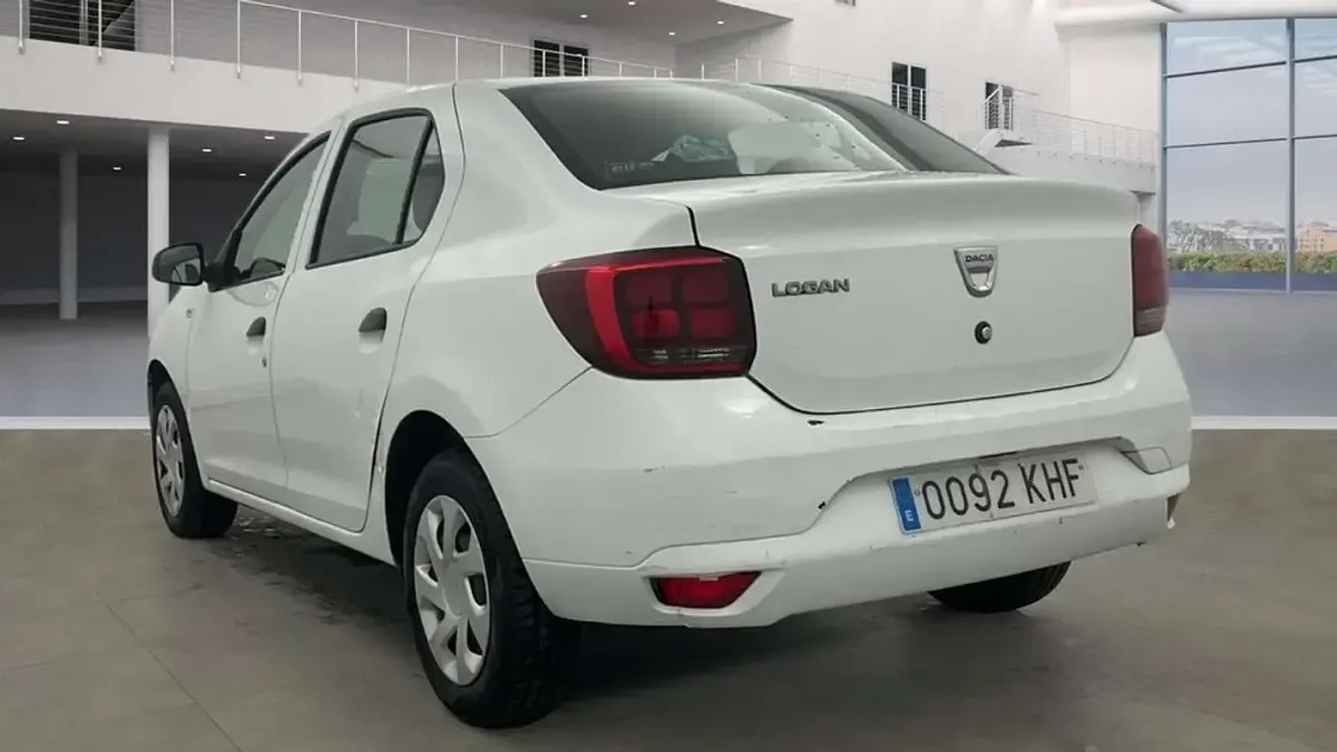 Usado Dacia Logan Ambiance 90 CV (66 kW) 2018 Blanco Utilitario