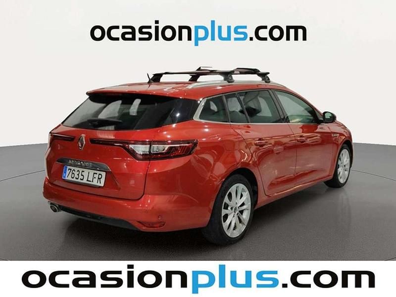 Usado Renault Mégane GrandTour Zen 116 CV (85 kW) 2020 Rojo Familiar