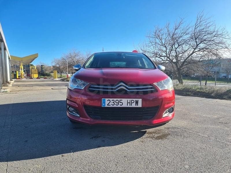 Usado Citroën C4 114 CV (83 kW) 2014 Rojo Berlina
