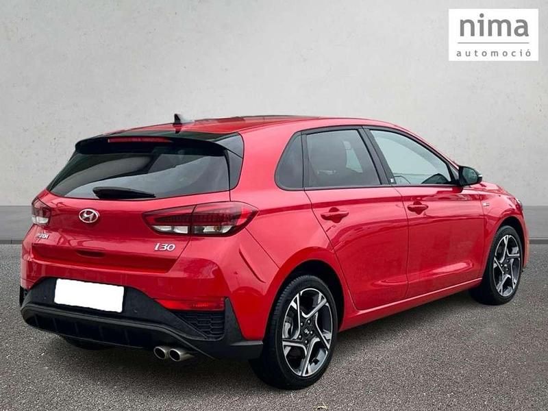 Usado Hyundai i30 N Line 120 CV (88 kW) 2022 Berlina