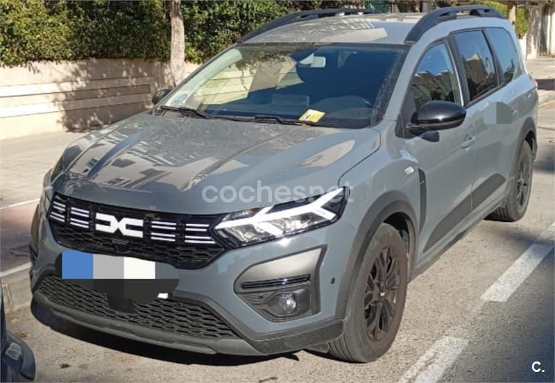 Gris / plata Usado 2023 Dacia Jogger Extreme Monovolumen | 16.700 € (Precio justo) - Imagen 1/4