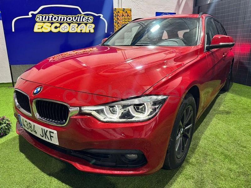 Usado BMW 320 Comfort Edition 184 CV (135 kW) 2015 Rojo Familiar