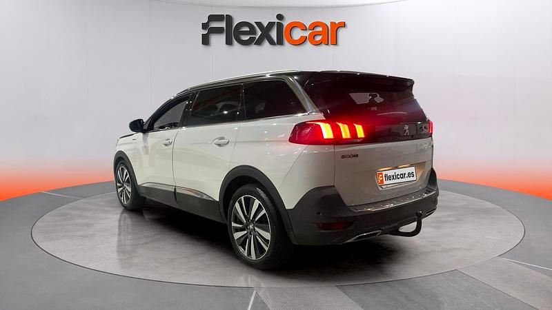 Usado Peugeot 5008 GT-line 131 CV (96 kW) 2018 Blanco SUV