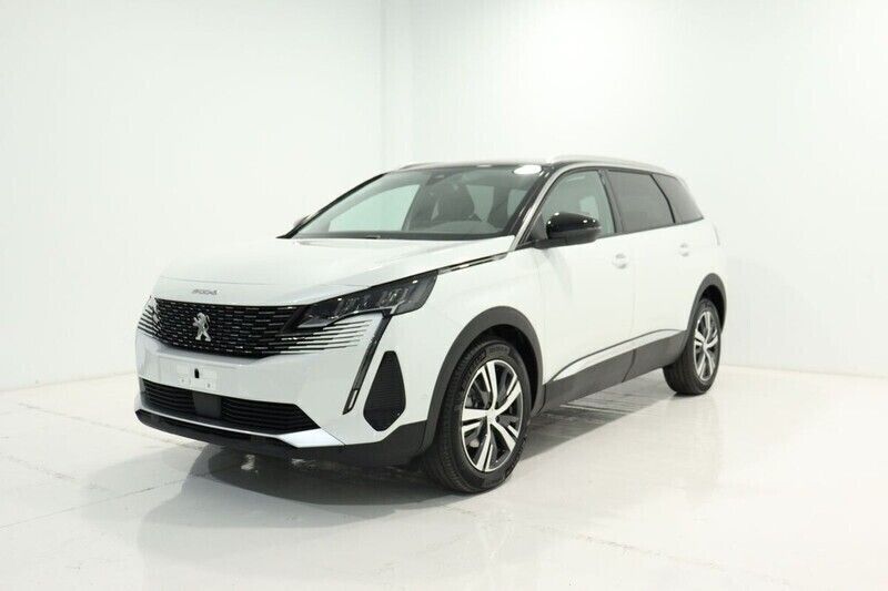 Blanco Nuevo 2024 Peugeot 5008 Allure Monovolumen | 38.790 € - Imagen 1/4