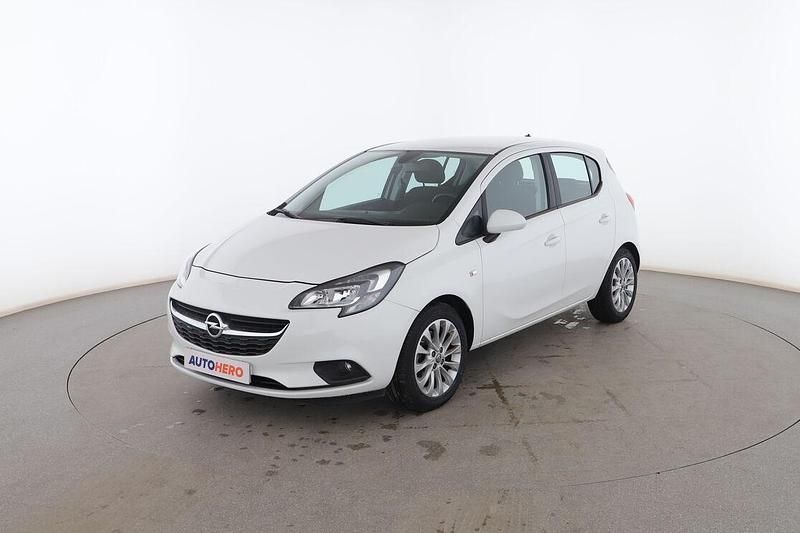 Blanco Usado 2018 Opel Corsa Selective Utilitario | 11.099 € (Un poco caro) - Imagen 1/3