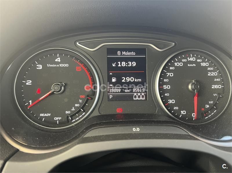 Gris / plata Usado 2019 Audi A3 Sportback Berlina | 24.000 € (Precio justo) - Imagen 1/4