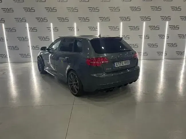 Usado Audi A3 340 CV (250 kW) 2012 Gris Utilitario