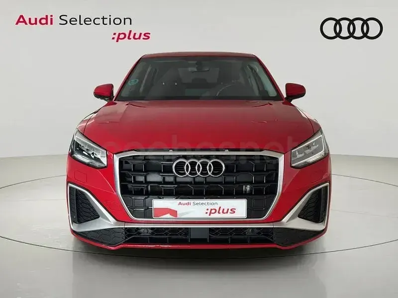 Usado Audi Q2 S-Line 116 CV (85 kW) 2022 Rojo SUV