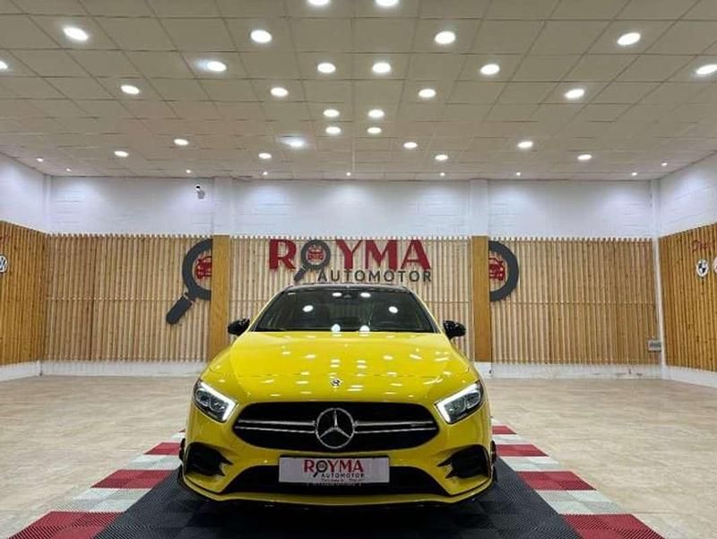 Usado Mercedes A35 AMG AMG 306 CV (225 kW) 2019 Amarillo Berlina