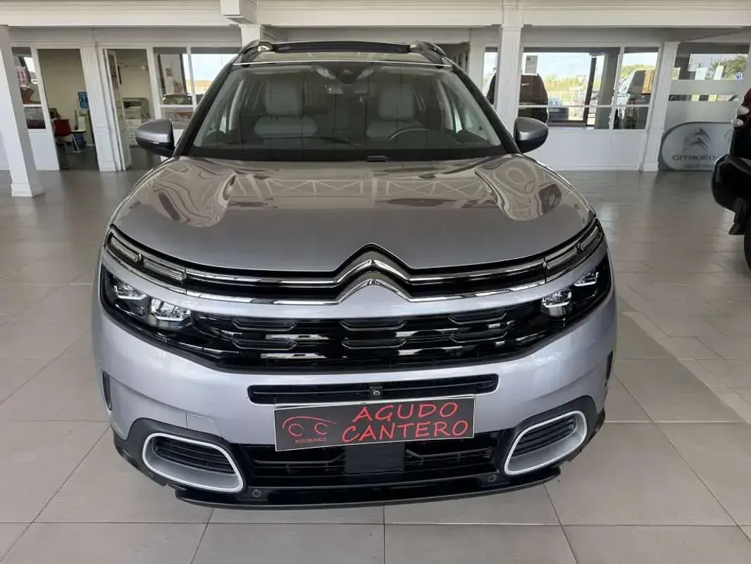 Usado Citroën C5 Aircross Shine 131 CV (96 kW) 2022 Plateado SUV