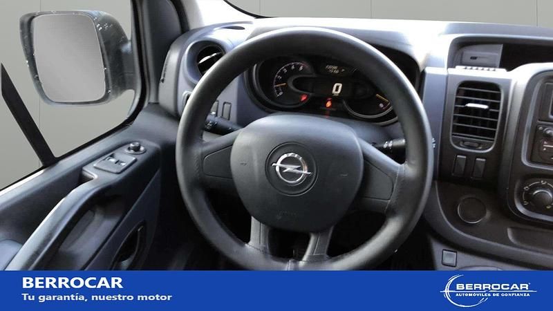 Usado Opel Vivaro Expression 115 CV (84 kW) 2016 Blanco Monovolumen