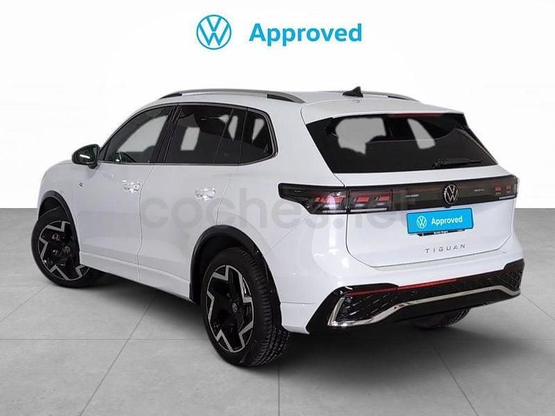 Usado VW Tiguan R-line 150 CV (110 kW) 2024 Blanco SUV