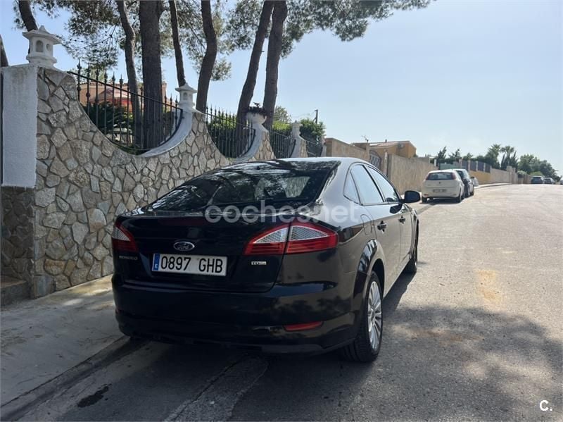 Negro Usado 2008 Ford Mondeo Trend Berlina | 3800 € (Super precio) - Imagen 1/2