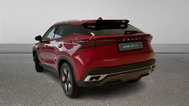 Usado Omoda 5 147 CV (108 kW) 2025 Rojo SUV