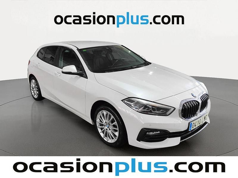 Usado BMW 118 140 CV (102 kW) 2022 Blanco Utilitario