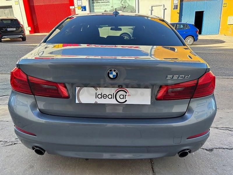 Usado BMW 520 Efficient Dynamics 190 CV (139 kW) 2017 Gris / plata Berlina