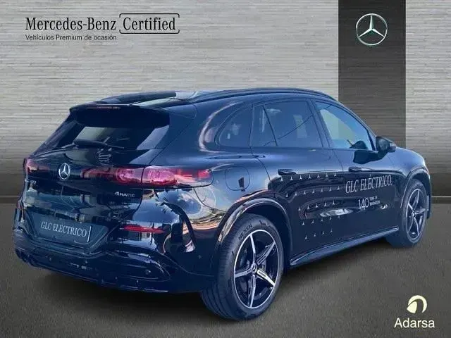Nuevo Mercedes GLC400d 359 kW (489 CV) 2027 Negro obsidiana