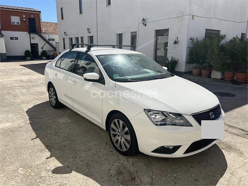 Usado Seat Toledo Style 115 CV (84 kW) 2016 Blanco Utilitario