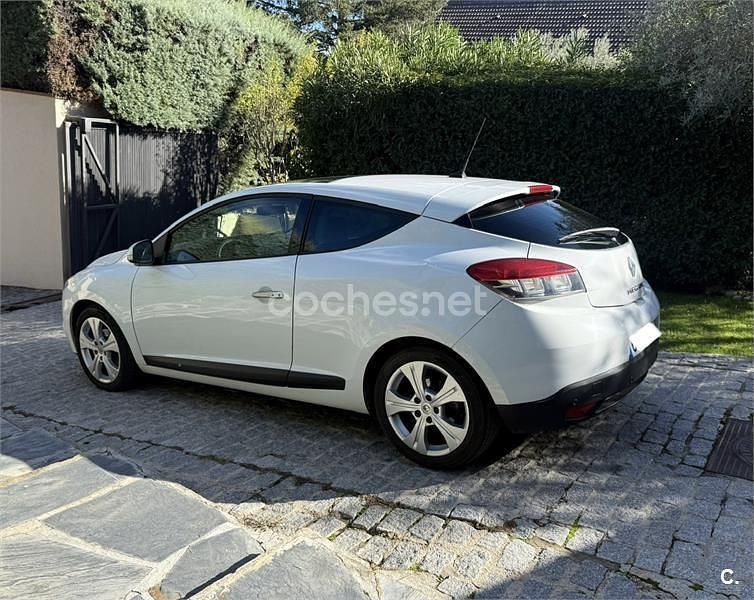 Usado Renault Mégane III Dynamique 130 CV (95 kW) 2010 Blanco Berlina