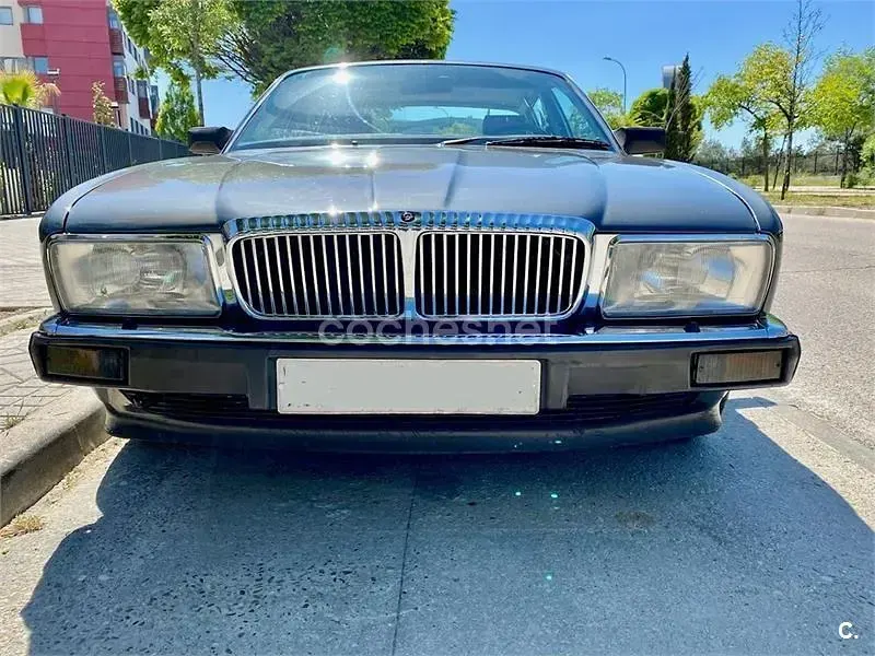 Usado Jaguar XJ6 Sovereign 220 CV (161 kW) 1988 Beige Berlina