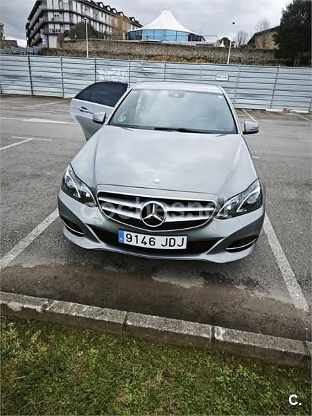 Beige Usado 2015 Mercedes E220 Avantgarde Berlina | 17.200 € (Buen precio) - Imagen 1/4