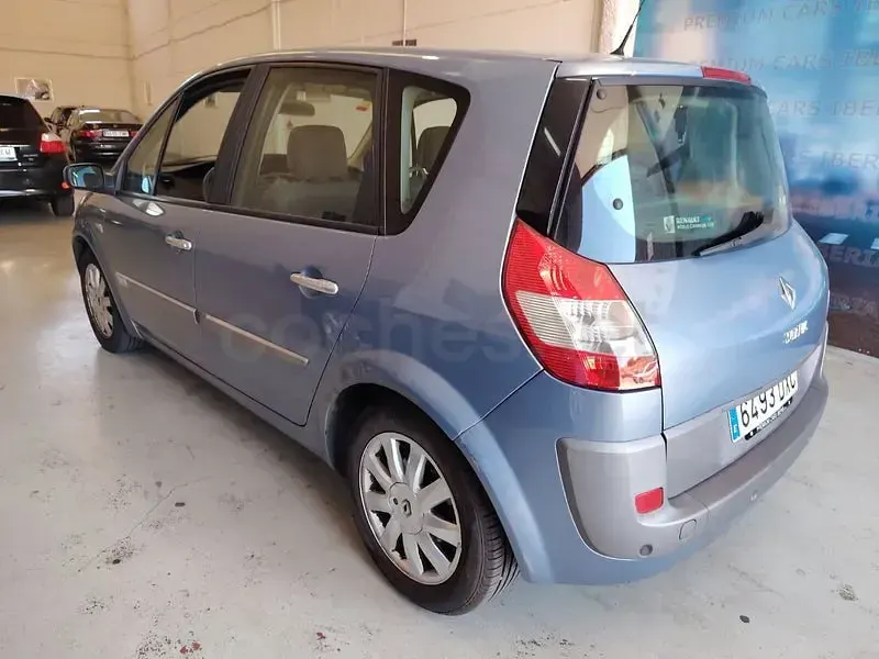 Usado Renault Scénic II Privilege 150 CV (110 kW) 2006 Azul Monovolumen