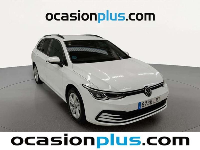 Usado VW Golf VIII Life 116 CV (85 kW) 2021 Blanco Familiar