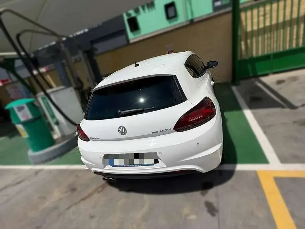 Usado VW Scirocco Edition 140 CV (102 kW) 2012 Blanco Coupe