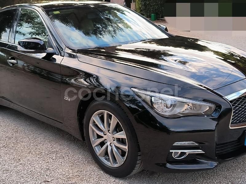 Usado Infiniti Q50 170 CV (125 kW) 2014 Negro Berlina
