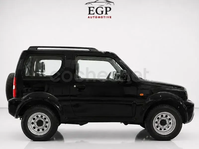 Usado Suzuki Jimny 85 CV (62 kW) 2010 Negro SUV