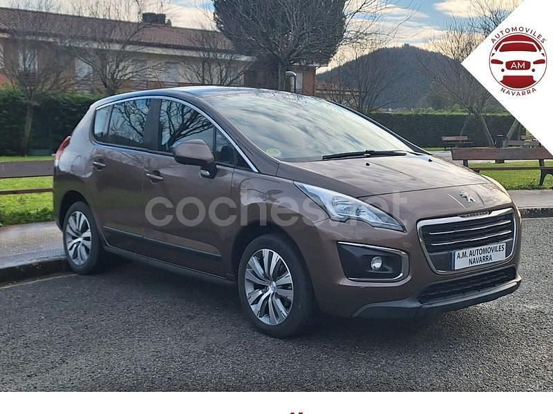 Beige Usado 2014 Peugeot 3008 Access Berlina | 11.900 € (Un poco caro) - Imagen 1/4