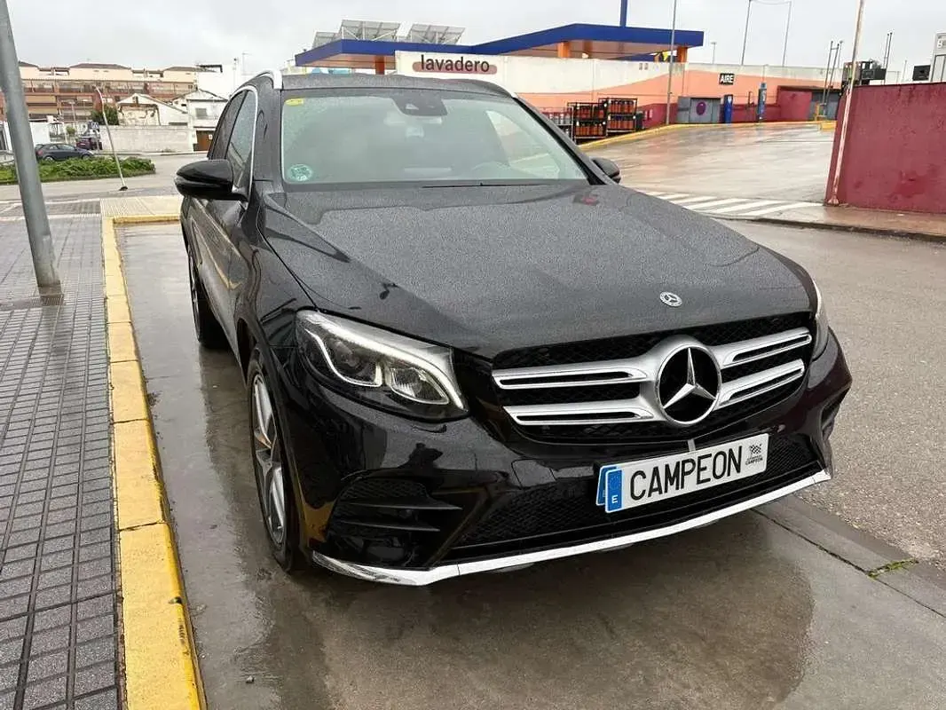 Usado Mercedes GLC220 170 CV (125 kW) 2018 Negro SUV
