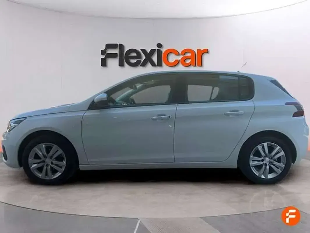 Usado Peugeot 308 Active 110 CV (80 kW) 2020 Blanco Utilitario