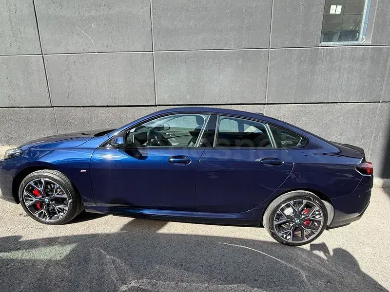Usado BMW 220 Comfort Edition 170 CV (125 kW) 2025 Azul Coupe